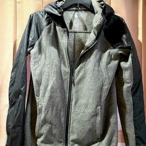 Under Armour, Cold Gear Zip up Jacket, Women’s XS